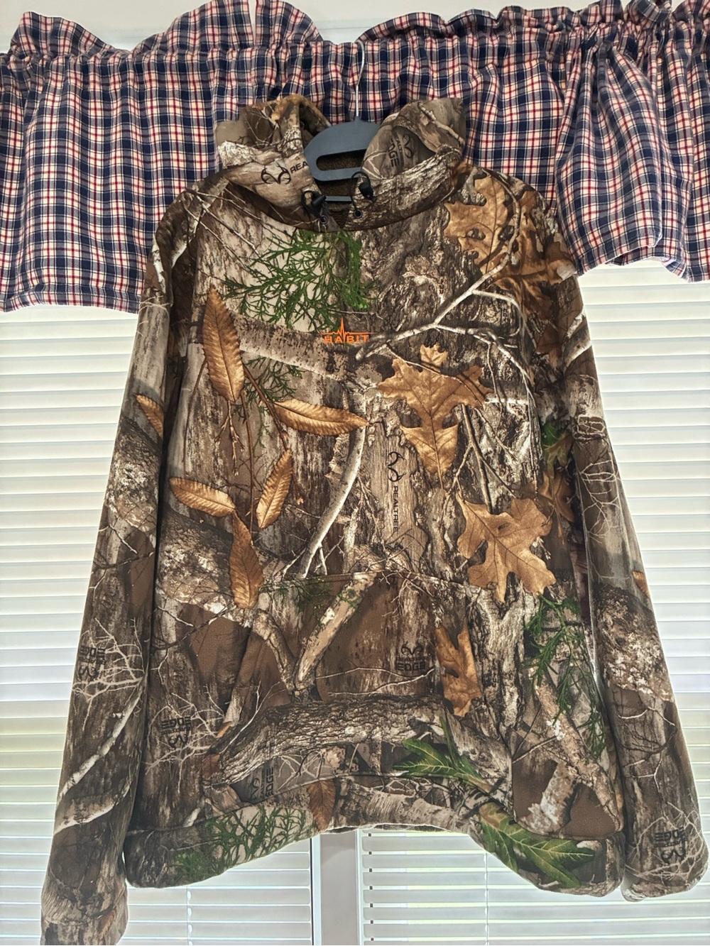Men’s Habit Bow String Sherpa Hoodie